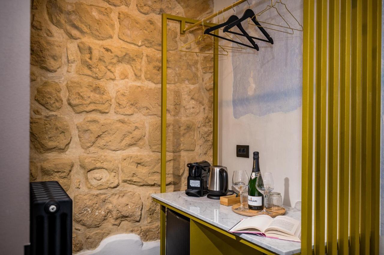Art E Dimora - Boutique Room. 카스텔라마레델골포 외부 사진